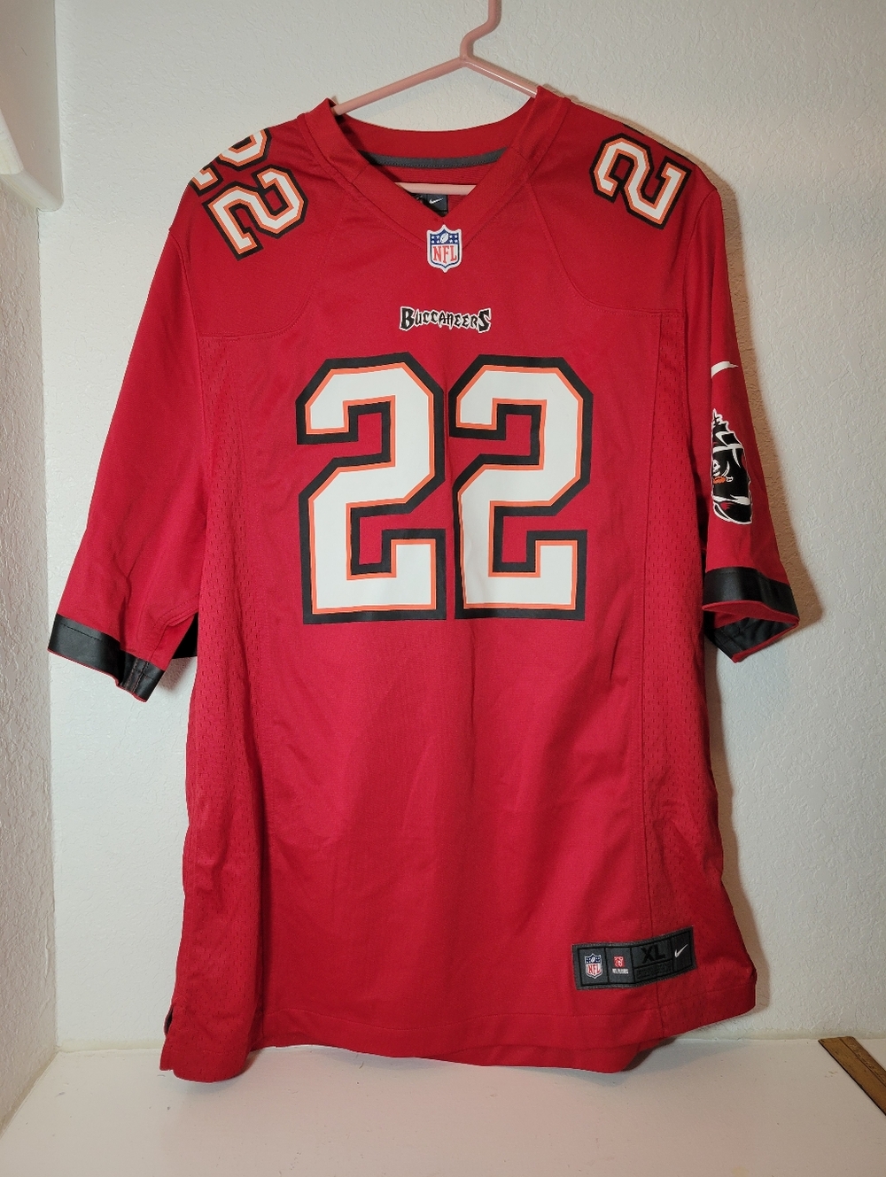 Nike Tampa Bay Buccaneers Doug Martin #22 NFL Jersey XL Red